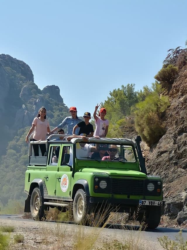 Jeep Safari