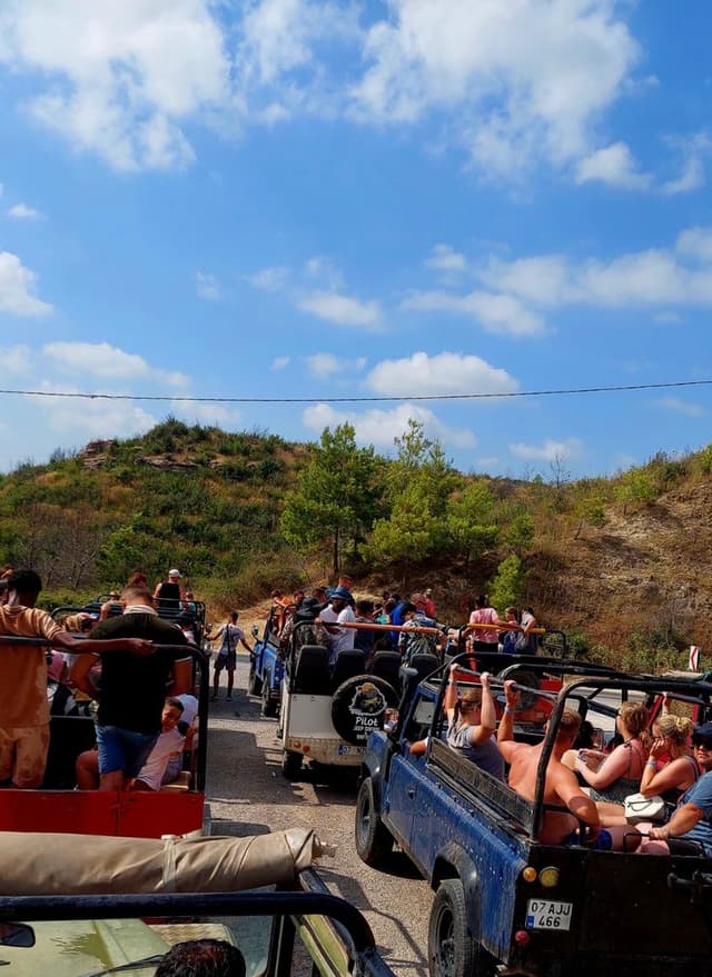 Green Canyon Jeep Safari