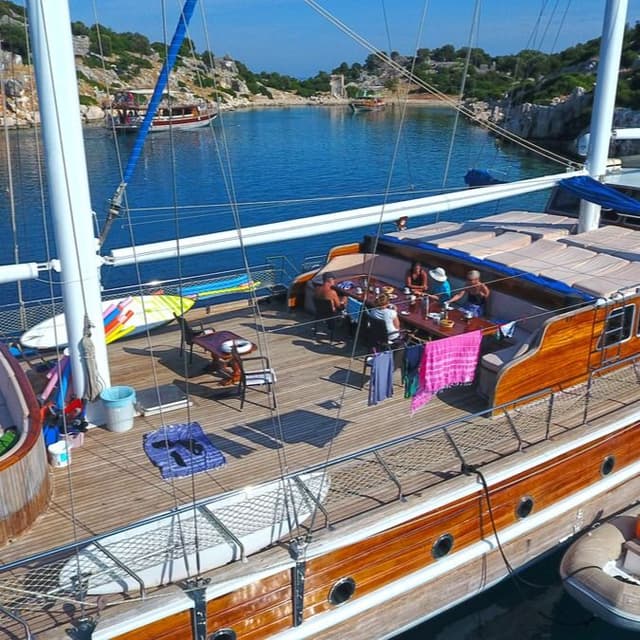 All inclusive Boat Tour